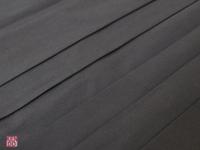 Hakama schwarz aus 100% Baumwolle Deluxe