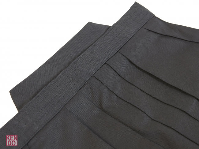 Hakama schwarz aus 100% Baumwolle Deluxe