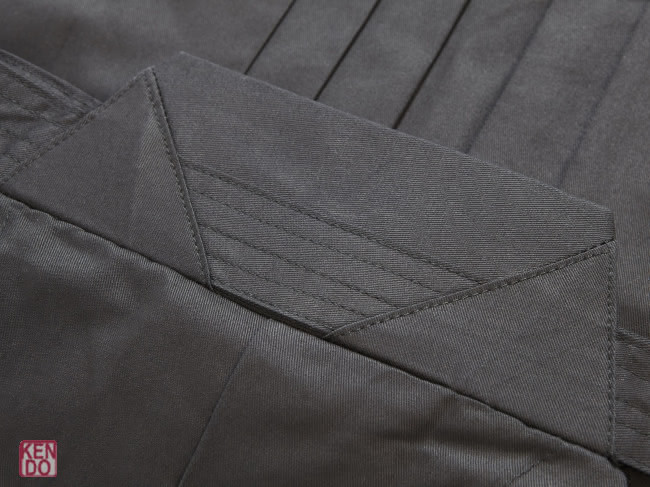 Hakama schwarz aus 100% Baumwolle Deluxe