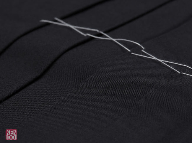 Hakama für Aikido & Iaido aus Tetron schwarz