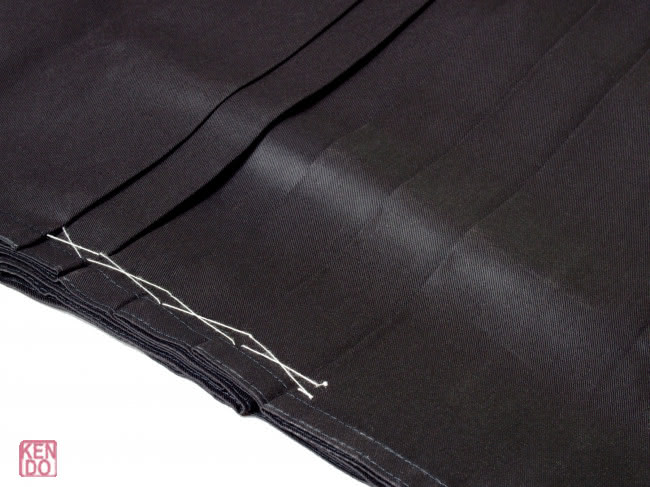 Hakama schwarz aus 100% Baumwolle Standard