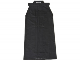 Hakama schwarz aus Tetron - ohne eingenähte Falten
